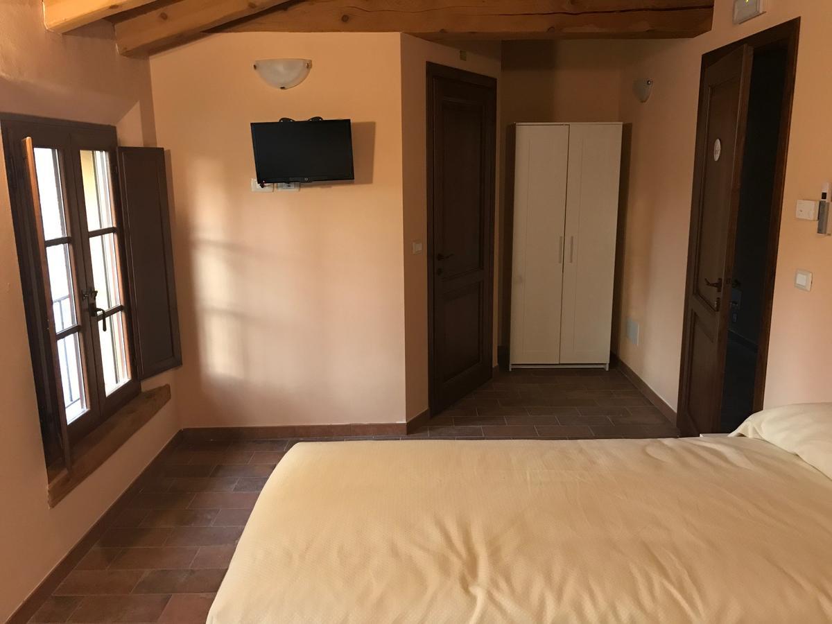 Agriturismo Podere Casino Mezzolara 외부 사진